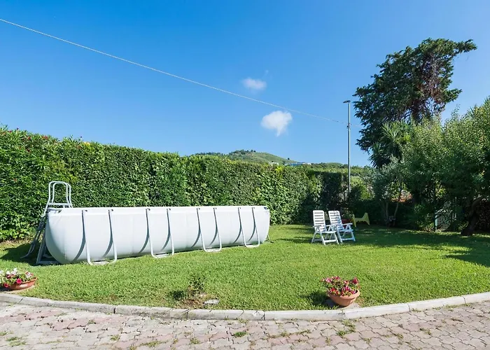 Il Girasole 4* 아그로폴리